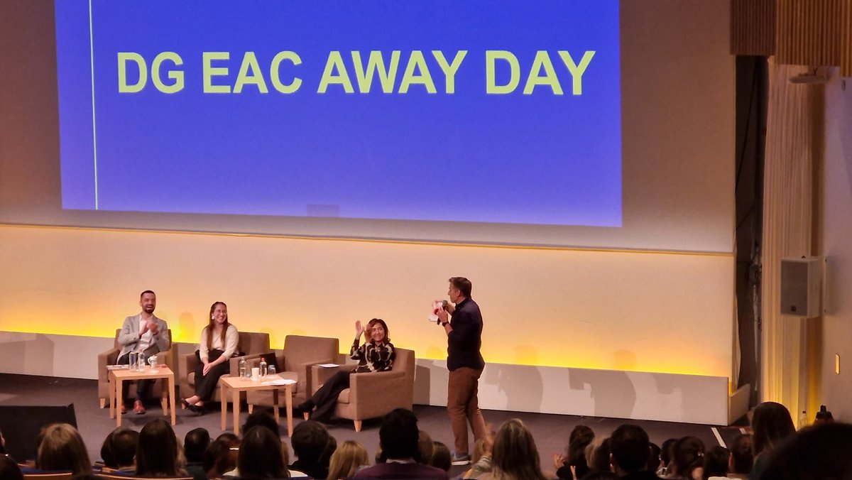 Na_carrera's tweet photo. "Do you know what the butterfly effect is? We see a butterfly in every coach, and a tornado in every kid" @DrSergioLara_EU during the EAC Away Day. We feel like butterflies. Let's #keepflapping
#sports #culture #digitaleducation #DEAP https://t.co/C4vVcU6BBf
