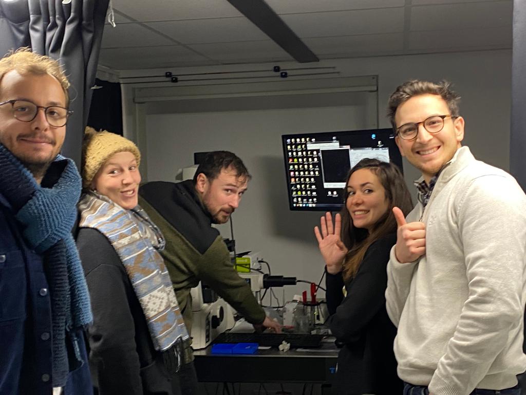 Idylle (@idyllelabs) on Twitter photo Freezing Friday in the Idylle labs, or Friday in the freezing Idylle lab? 🥶
<a href="/aurel_pasturel/">Aurélien Pasturel</a> is demontrating a #research technology that is starting its development journey to become a new R&D tool in a few months
#techtransfer #byresearchers #forresearchers #LifeSciences Freezing Friday in the Idylle labs, or Friday in the freezing Idylle lab? 🥶
<a href="/aurel_pasturel/">Aurélien Pasturel</a> is demontrating a #research technology that is starting its development journey to become a new R&D tool in a few months
#techtransfer #byresearchers #forresearchers #LifeSciences