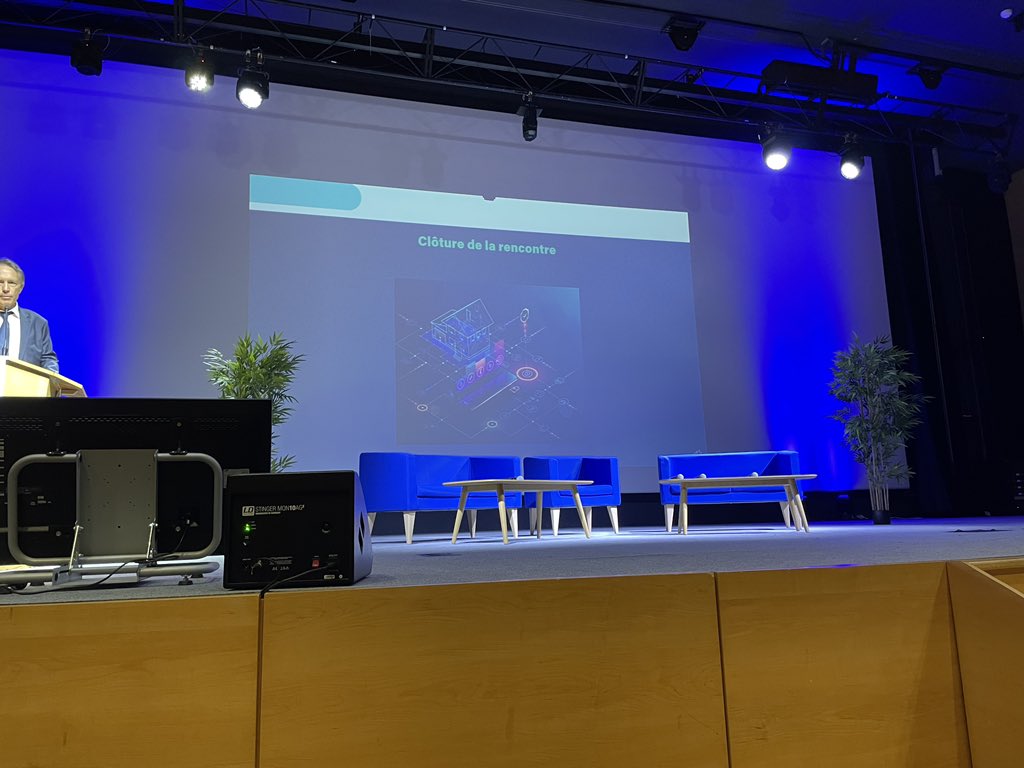 🎬 Clap de fin Matinée passionnante pour le colloque #Avenir et place du #Senior comment les nouvelles technologies construisent l’avenir #confort #securite #performanceenergetique #integrateurs avec <a href="/PRifaux/">Philippe Rifaux</a> <a href="/Mathieu_A/">Mathieu ALAPETITE</a> <a href="/FFIE_fr/">FFIE</a>
