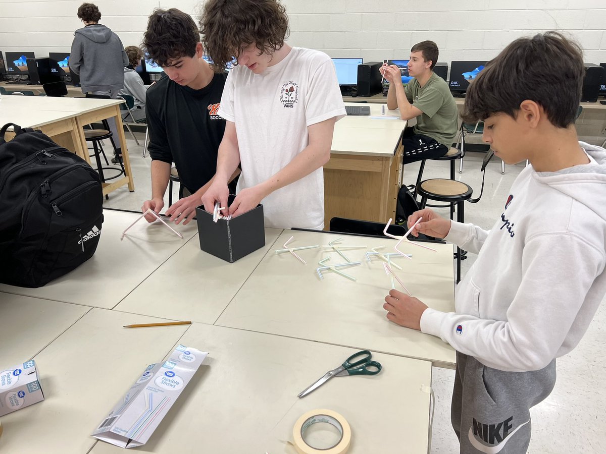 iSTEM Academy tweet media