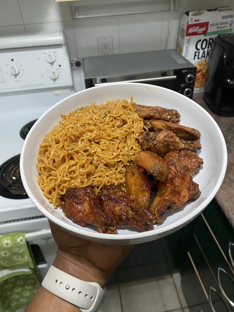 kingsley_new's tweet photo. #Youlikewhatyousee
#trendingfood
#questionsfordatti
#QuestionOfTheDay
Where can I see this 1k please let me know I beg ππππ https://t.co/jqat8hmcfA