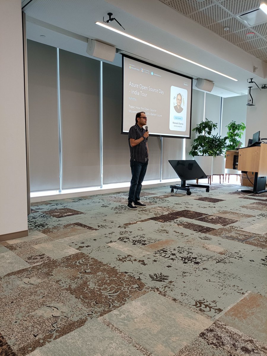 NishitaRanjan1's tweet image. Went to attend Azure Open Source Day NOIDA . It was such an amazing workshop . Had an opportunity to connect and communicate with so many college students and working professionals. Thanks @azdevindia @Azure  for organising this event. #OSDayNOIDA #Microsoft #AzureOpenSourceDay