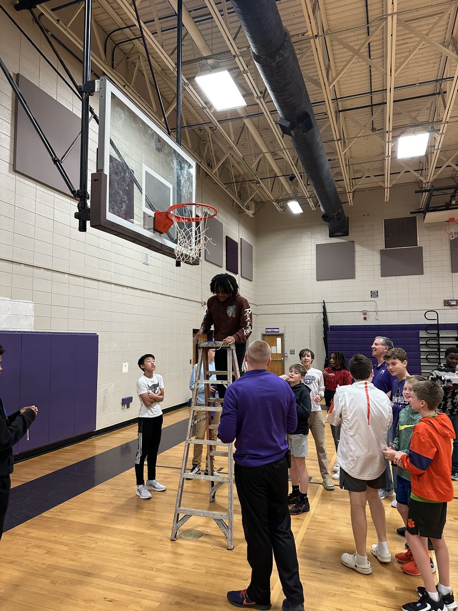 Our boys basketball teams enjoyed cutting the nets down to commemorate their championship season! 🏀🏆🐾 <a href="/RCEMiddle/">R.C. Edwards Middle</a>