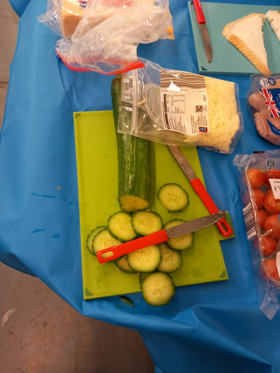 ConnectAlloa's tweet image. Last night we made some toasties! We love a cooking session at Connect
#connectalloa #cookingsession #cheesetoastie #youthwork