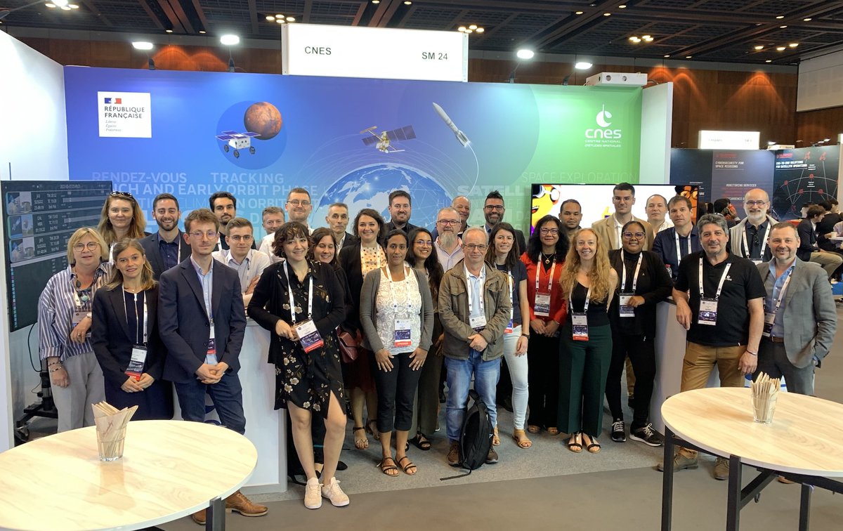 Les équipes du CNES ont participé au #SpaceOps2023, le forum international sur les opérations spatiales, organisé à Dubaï.

🚀 En plus d’animer près de 25 sessions posters, nos équipes ont valorisé les activités du CNES auprès du public : étudiants, agences et industriels.