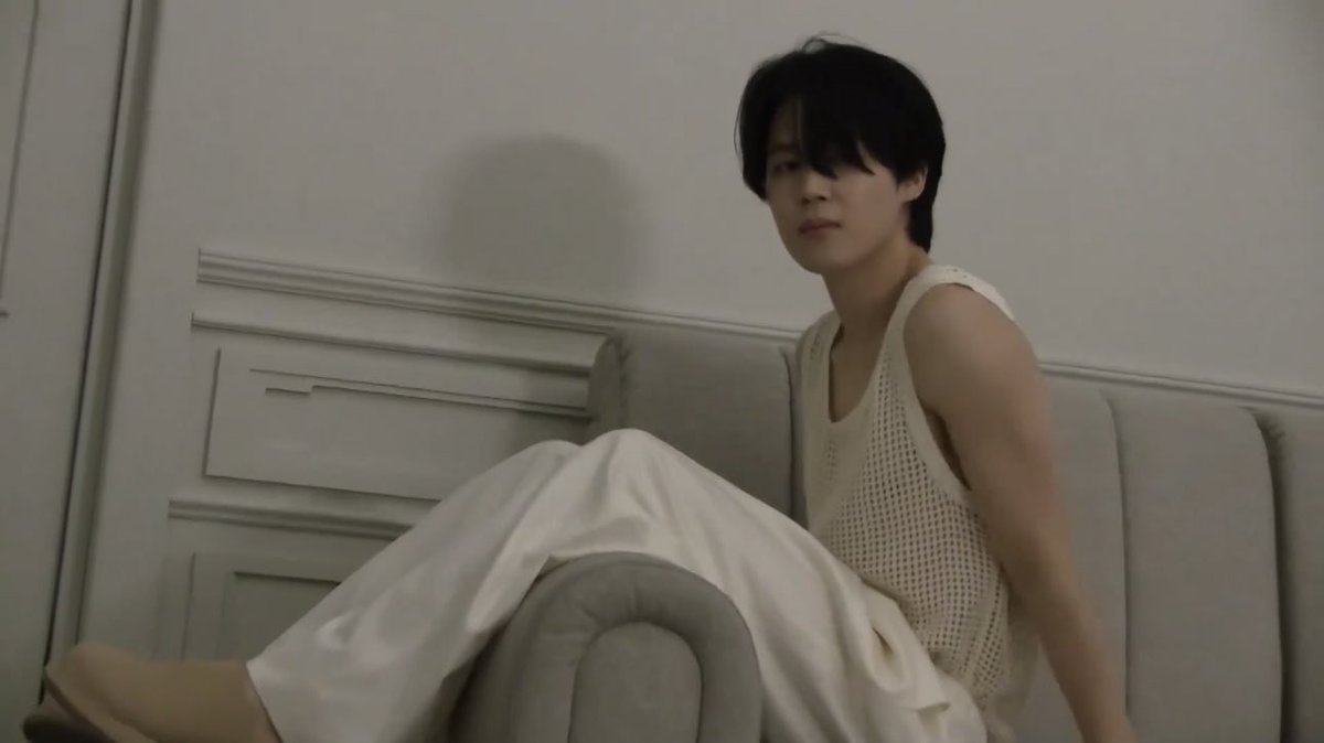 stussyjimin's tweet photo. this jimin sequence 🤍 https://t.co/lN4PAXWKFy