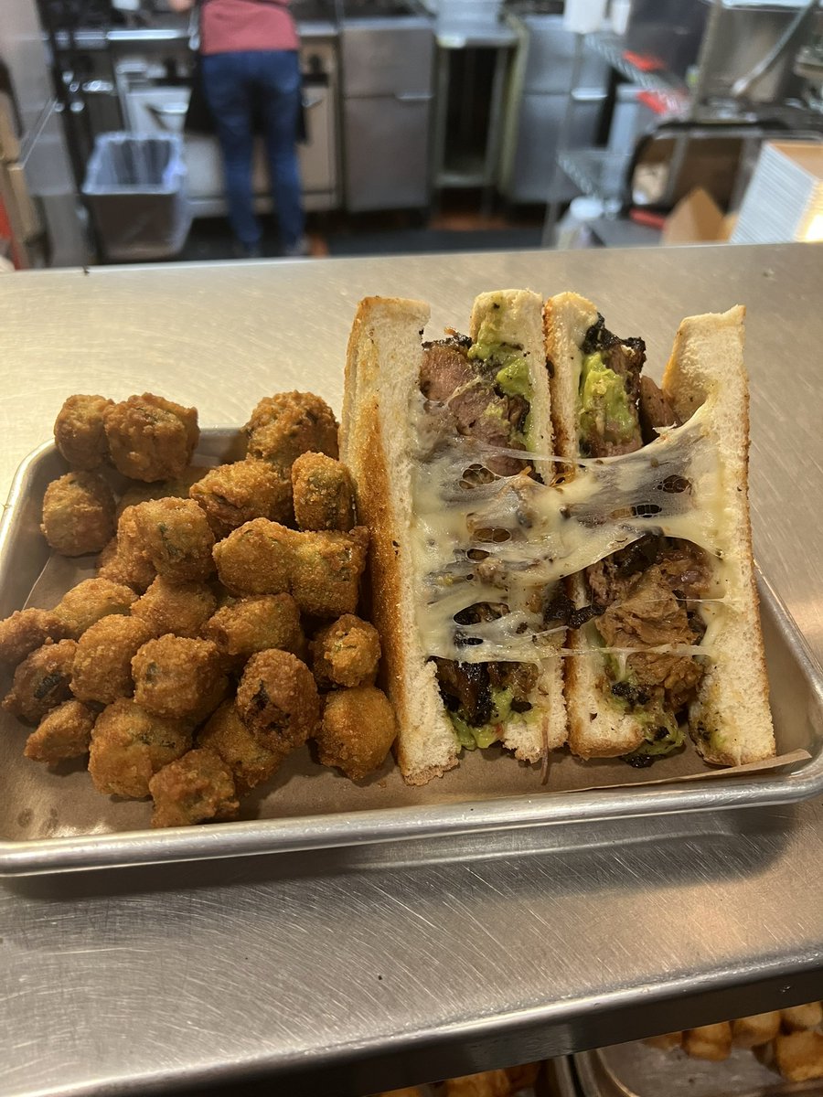 MeatingPlaceOK's tweet image. Pulled pork guac melt is always a great lunch choice! #eatlocal