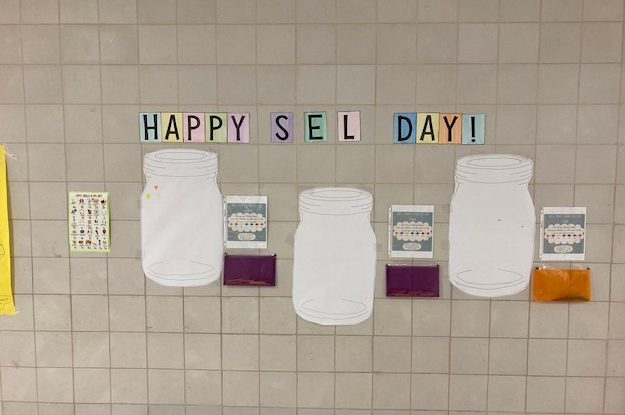 LaPorte_SEL's tweet image. The Roadrunner family celebrates SEL Day! @lpisd #SELday #LPstrong