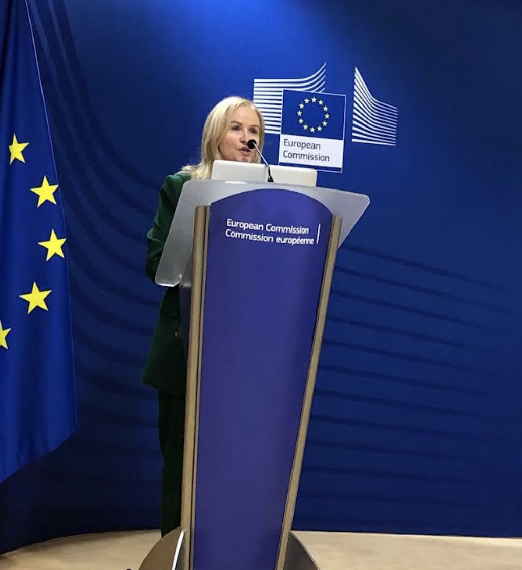 Diane Nevin tweet media