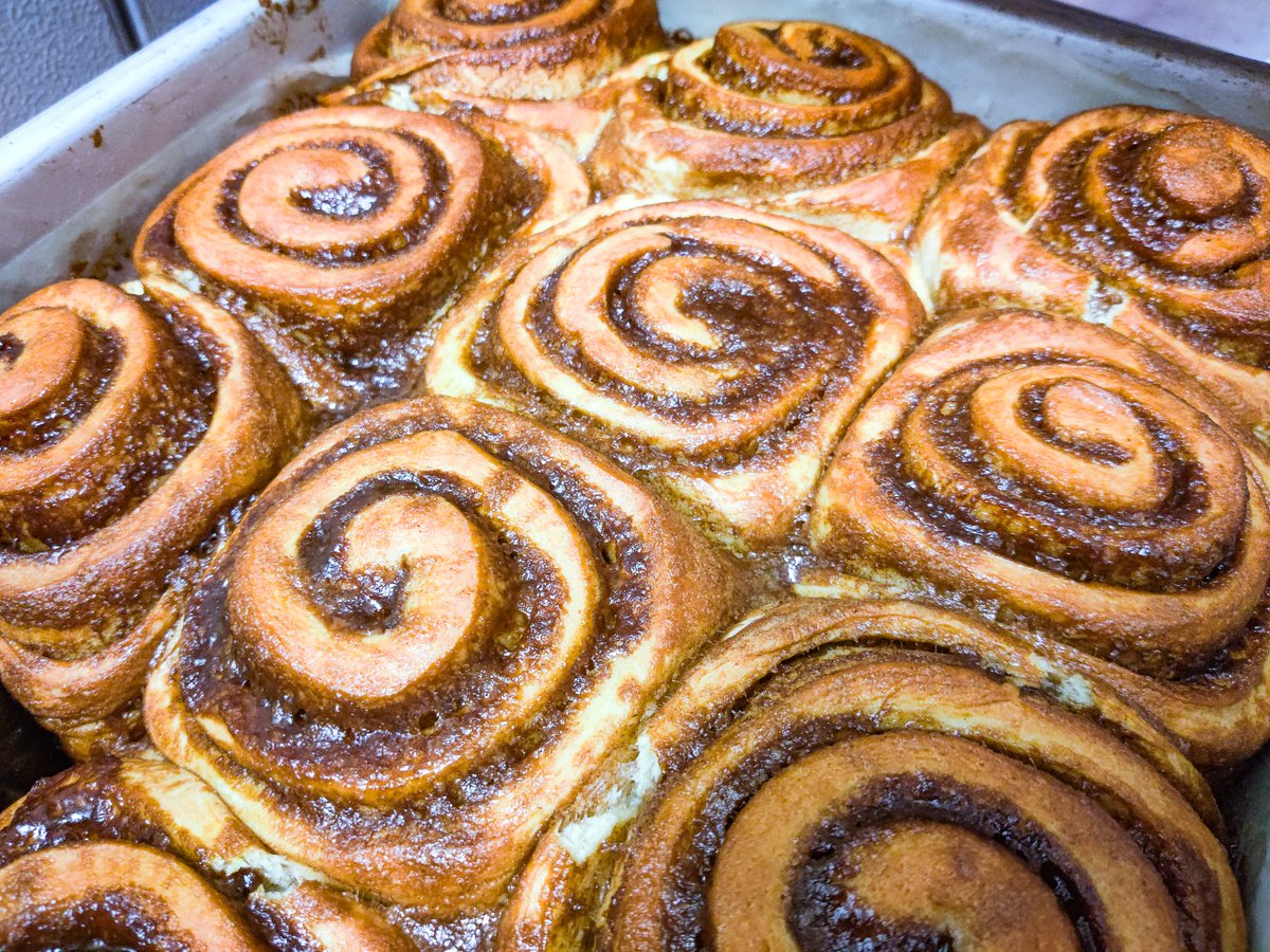 7ate9 Bakery tweet media