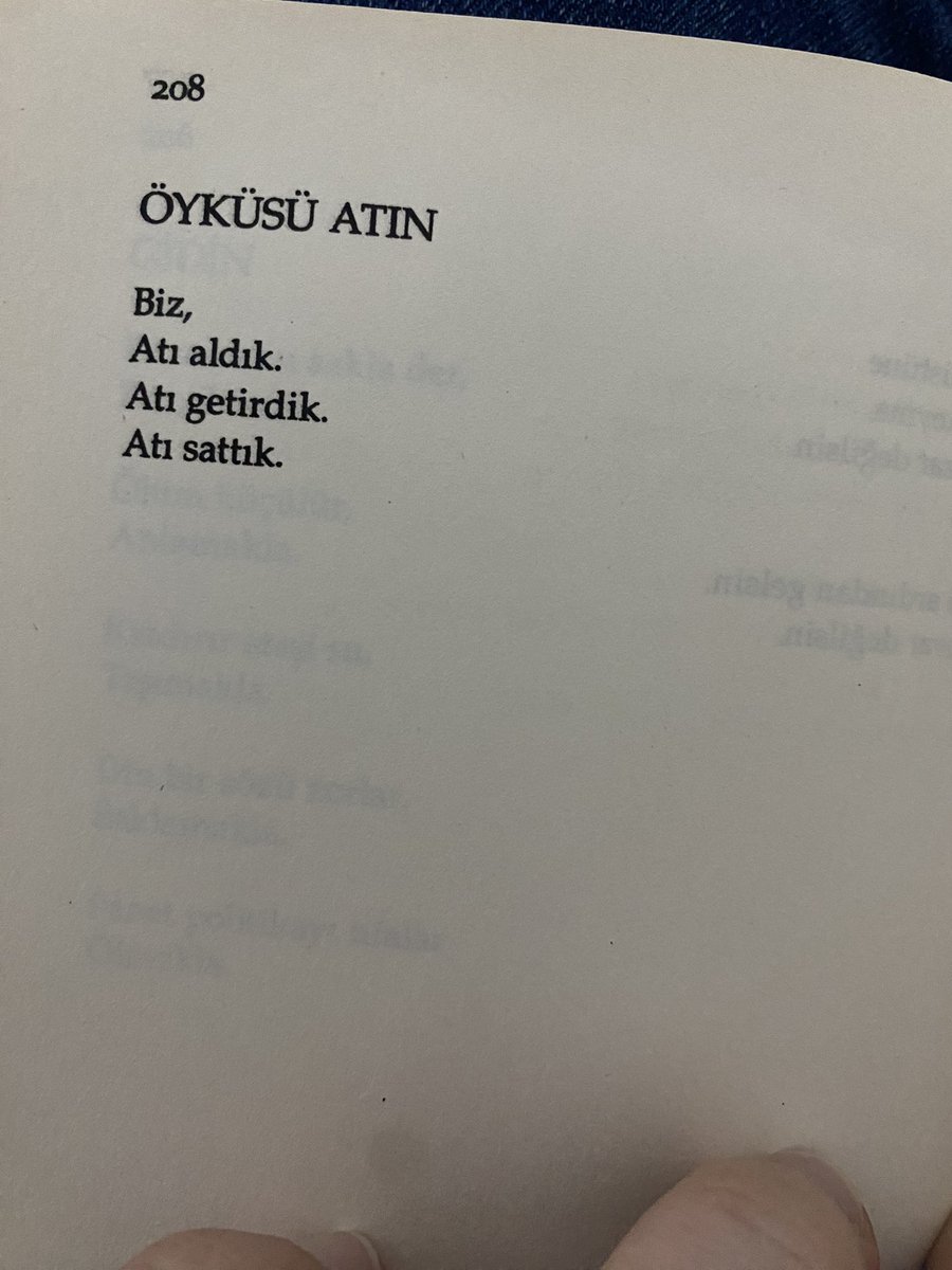 BerkErkip's tweet photo. kızım valla şairim neden inanmıyorsun https://t.co/e4rtP4IHR4
