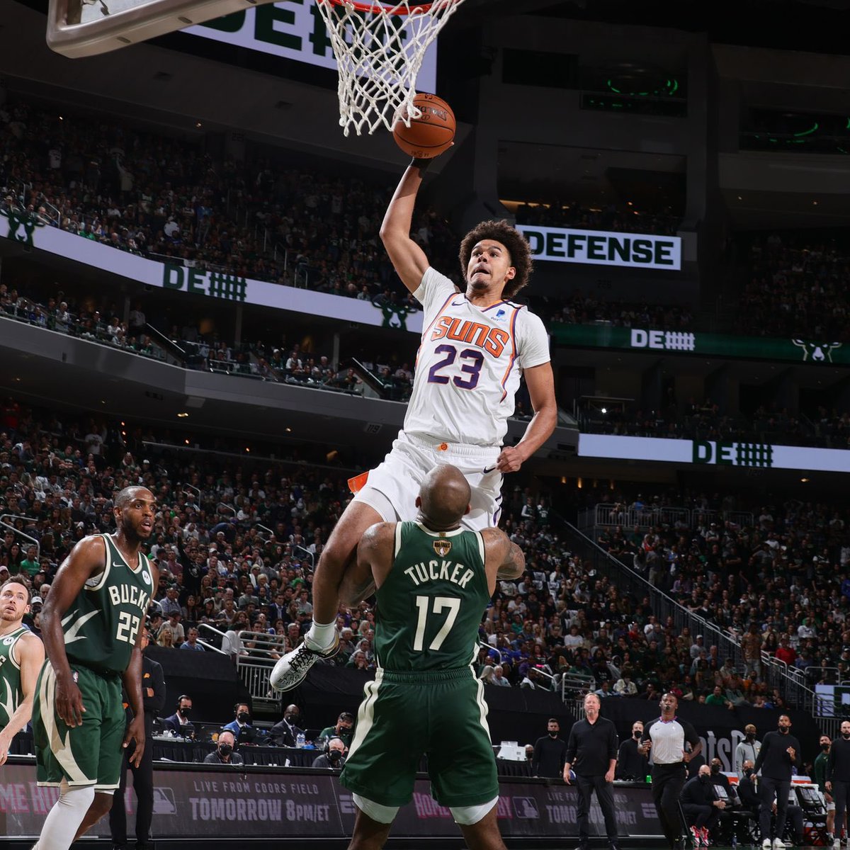 AndrewLeezus's tweet photo. Mood today: 

happy ❌
sad ❌ 

thinking about the 2021 Phoenix Suns because they gave me memories I will never forget ✅ https://t.co/BRdI7SOBf8