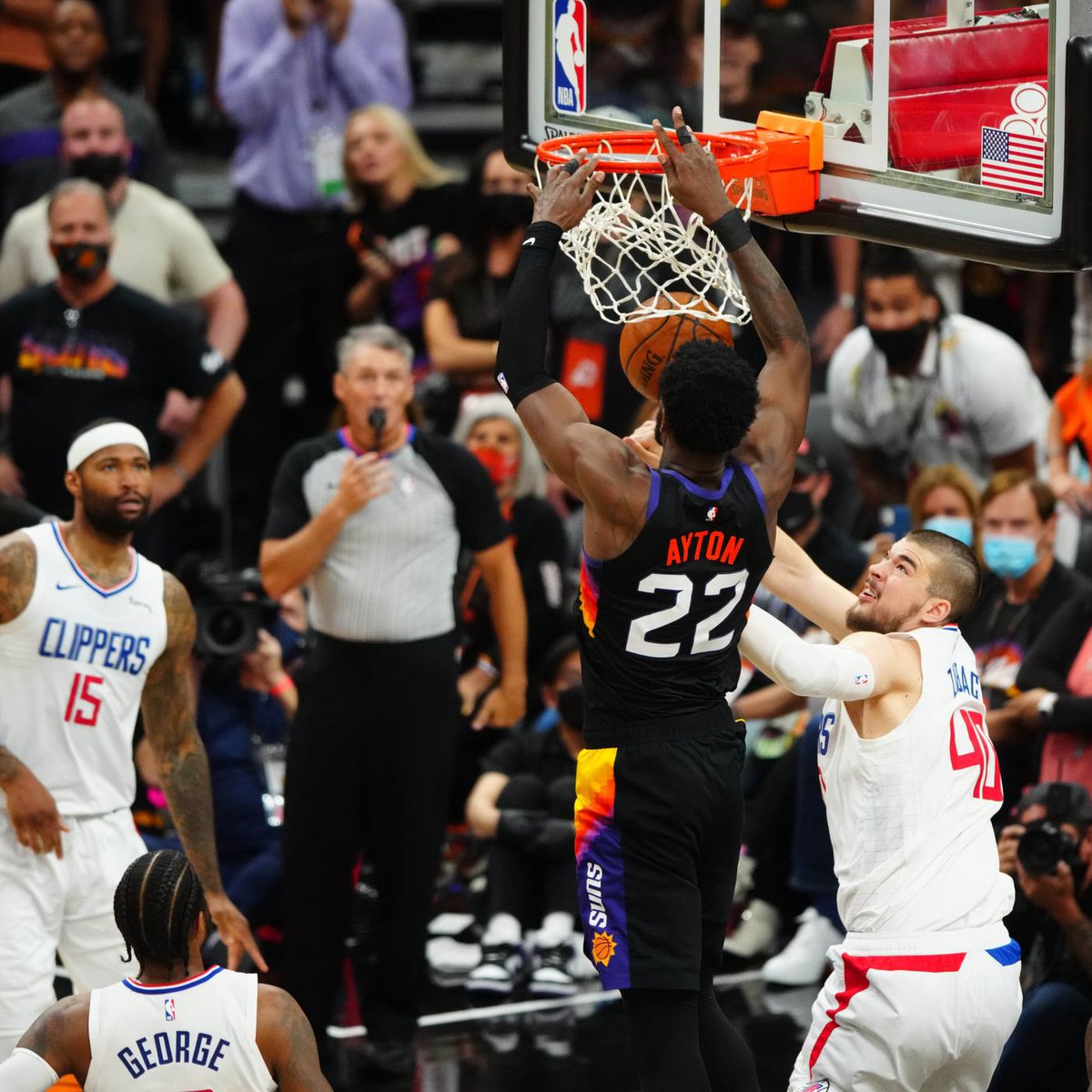 AndrewLeezus's tweet photo. Mood today: 

happy ❌
sad ❌ 

thinking about the 2021 Phoenix Suns because they gave me memories I will never forget ✅ https://t.co/BRdI7SOBf8