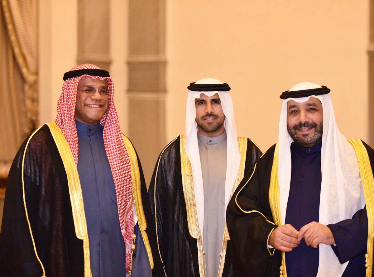 khaled_zaida's tweet photo. مع اخواني سيدي سعادة الشيخ صباح ناصر صباح الاحمد الجابر الصباح حفظه الله سفير دولة الكويت في المملكة العربية السعودية
و رئيس اللجنة الاولمبية الكويتية 
سيدي سعادة الشيخ فهد ناصر صباح الاحمد الجابر الصباح حفظه الله 
🇸🇦🇰🇼 https://t.co/j6L3mE0JIi