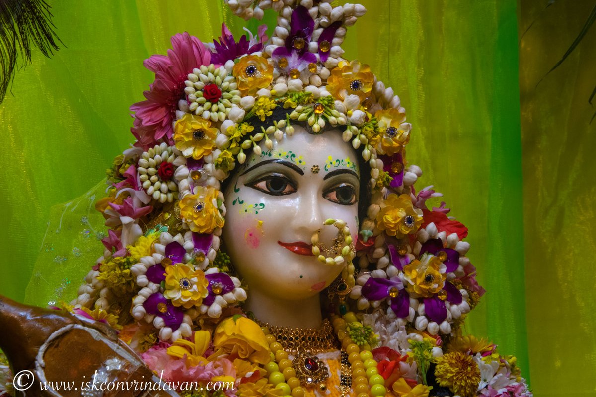 GaurangaDas's tweet image. Lord Krishna advises us to stay focused on reality and not be swayed by false or misleading information.

Seek truth and wisdom and let go of all that is not real. Hare Krishna.🙏🏼

#advises #focused #reality #swayed #misleading #information #wisdom #truth #krishna #harekrishna