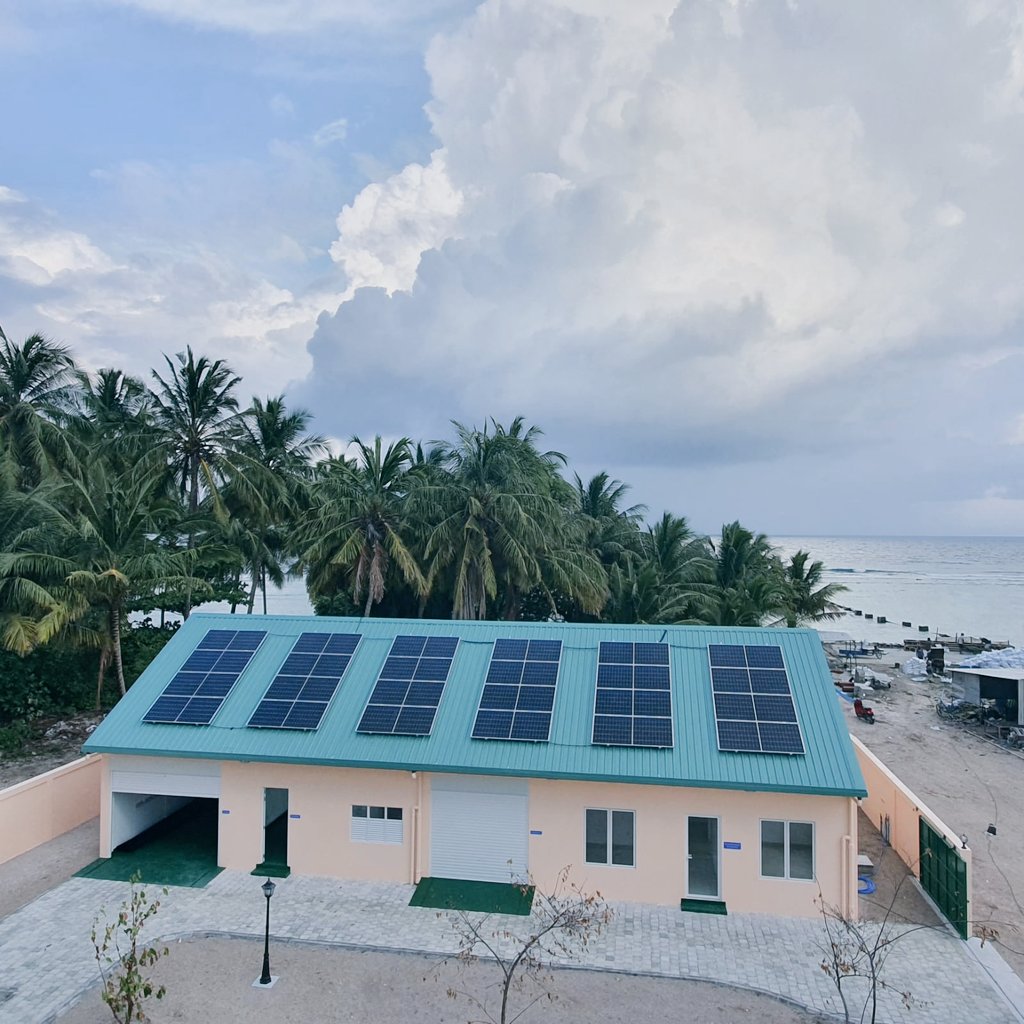 altec_maldives tweet picture