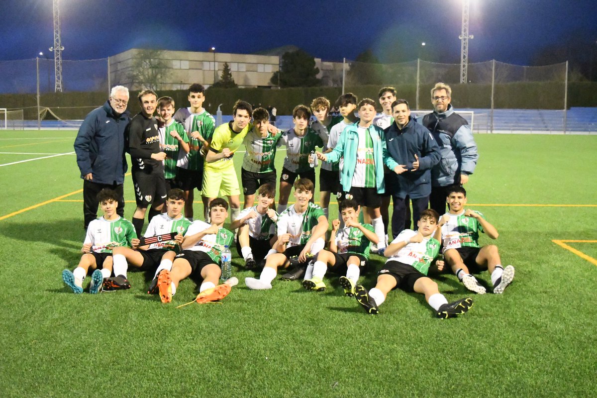 CanteraATQCF's tweet photo. Nuestro Cadete A ganó ayer 4-0 al #CDRincón y el Infantil B 2-6 al #CDAlgaidas. 
Empezamos con fuerza el fin de semana. 
💪🏻💪🏻💪🏻💪🏻💪🏻💪🏻 https://t.co/vUSib5Dkw0