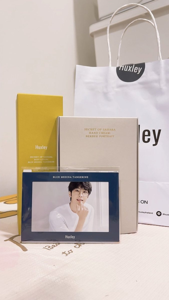 pllnbae's tweet photo. แวะมาลงรูปพร้อมรีวิวของที่ซื้อค้าบบ เมื่อวานไปหาพี่วอนอูที่ Siam center มา น่ารักสุดใจไม่ไหวเลย 🥺🫶 

#HuxleywithWonwoo #Huxley_TH #Huxleyhouseinbkk https://t.co/QfLC78Rnrq