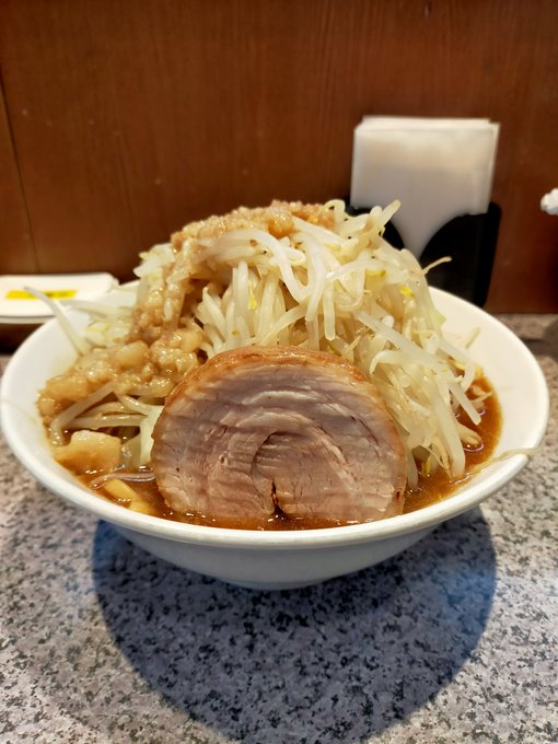 ﾗｰﾒﾝ宮郎  蒲田本日㈮、藤原さん✨、ｼｮｳﾀﾞｲさん✨とこ…ｶｳﾝﾄﾀﾞｳﾝのｼｮ~さん✨に寂しぃ藤原さん✨Gang