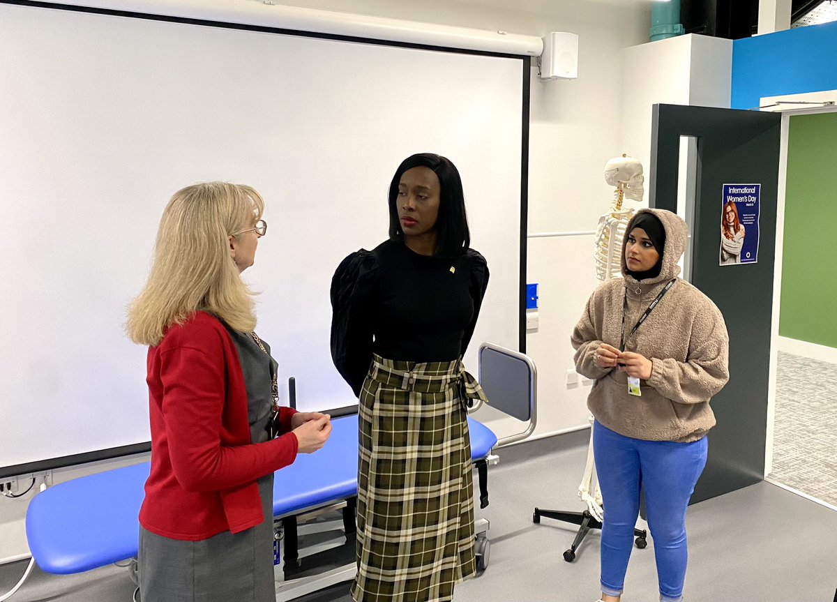 Florence Eshalomi MP (@floeshalomi) on Twitter photo Really great to attend the official opening of <a href="/covcampus/">Coventry University</a> Coventry University School of Nursing, Midwifery &Health in the heart of #Vauxhall . The facilities for students are first class & it was great to tour the site with Suzanne Hilton & a new Student. Congratulations to all. Really great to attend the official opening of <a href="/covcampus/">Coventry University</a> Coventry University School of Nursing, Midwifery &Health in the heart of #Vauxhall . The facilities for students are first class & it was great to tour the site with Suzanne Hilton & a new Student. Congratulations to all.