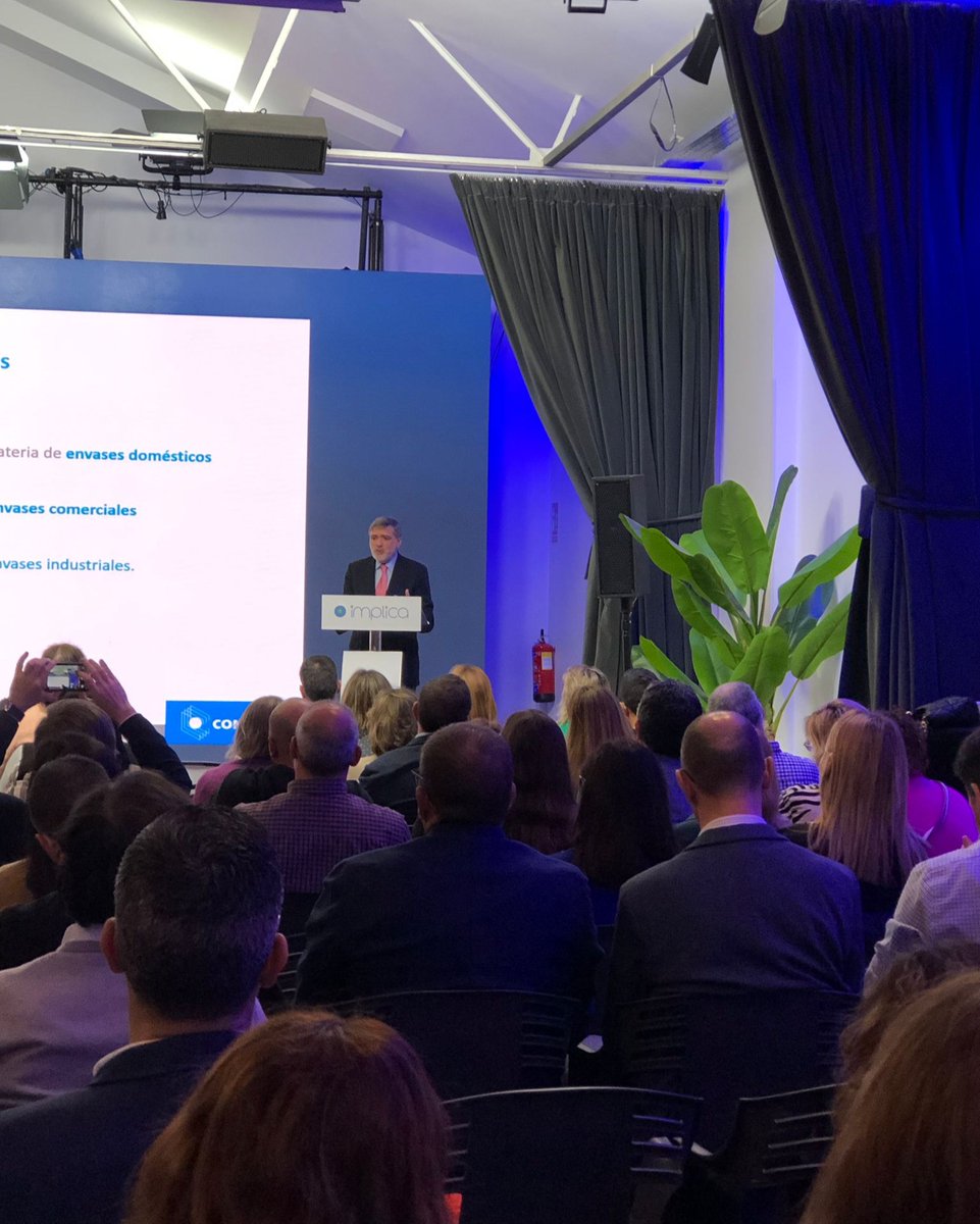 Asefapi_Es's tweet image. Nuestro Secretario General, José Luis Díez, ha presentado Implica, el nuevo proyecto de Scrap promovido por Confecoi, con una amplia asistencia de los principales representantes de nuestro sector.

loom.ly/TCVL7A0

__
#implica #somosimplica #confecoi
@confecoi