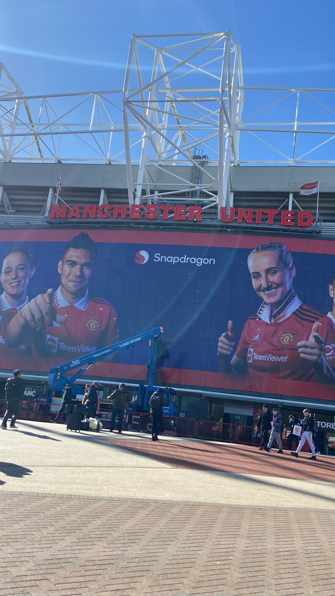 Ha7vey's tweet photo. New stadium sponsor #mufc https://t.co/Bh2la0uGVw