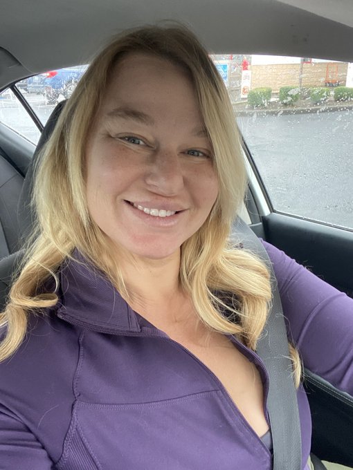 I&rsquo;m driving 11 hours today with Luna and Pips. Anyone want to buy me a coffee or road snacks to cheer