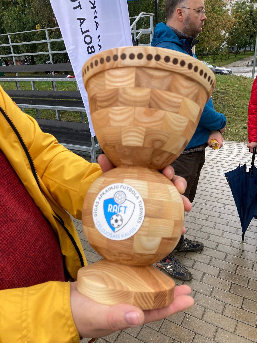 ⚽️ Rīgas Apkaimju Futbola turnīrs atgriežas! Līdz 21.martam vēl vari pagūt pieteikt savas apkaimes futbola komandu.Pag.gadā turnīrā piedalījās 11 komandas,šogad to noteikti būs vairāk.Šis ir amatieru turnīrs uz mazā laukuma, 8 spēlētāji. Organizē Rīgas <a href="/ApkaimjuAlianse/">Rīgas Apkaimju alianse</a>. #RAFT2023