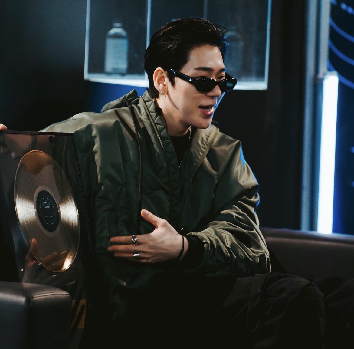 BBC_Mena's tweet photo. Zico won "Hip-hop Track of the Year"??? 😍 

GET THEM KING 👑👑👑 https://t.co/tOZHIbOJ0C