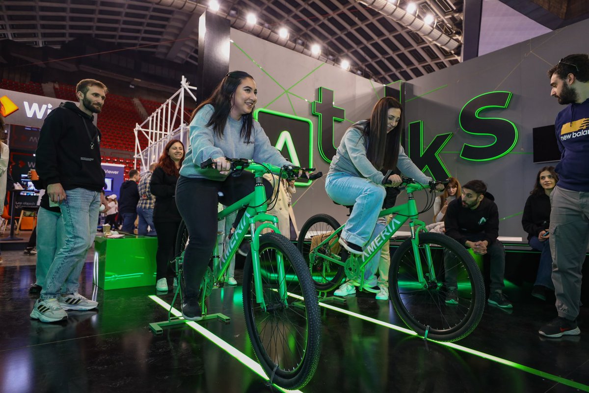 AmeriaBankCJSC's tweet photo. Experience the future of finance & technology at our A Space pavilion at @digitec_armenia. Take a glimpse inside and discover our immersive exhibits, inspiring talks, and #innovative #fintech solutions.
#d22 #DigiTec #DigiTecSummit #DigitecExpo #Ameria https://t.co/MHXZvC92jO