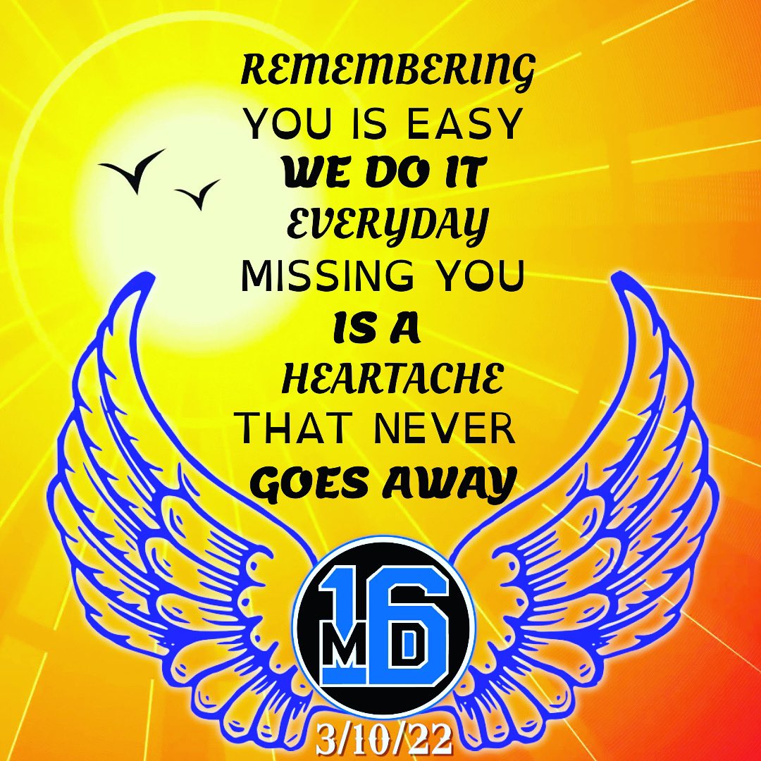 CoachChrisJones's tweet photo. Miss you Matthew……❤️❤️❤️ https://t.co/LPXfETNycL