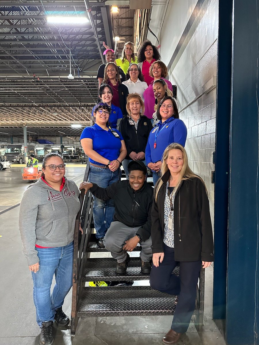 DFW Sunrise Hub tweet media