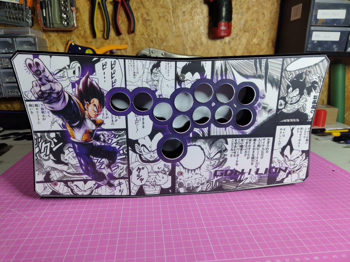 XBattleMonkeyX's tweet photo. Dos cajas Black Slim que se van para Francia🇫🇷
Gracias a @DreamZu_ por el encargo💥💥💥
#FGC #Goku #Vegeta #dragonball #fightstickart #arcade #fightstick #arcadestick https://t.co/f2jdYeUcis