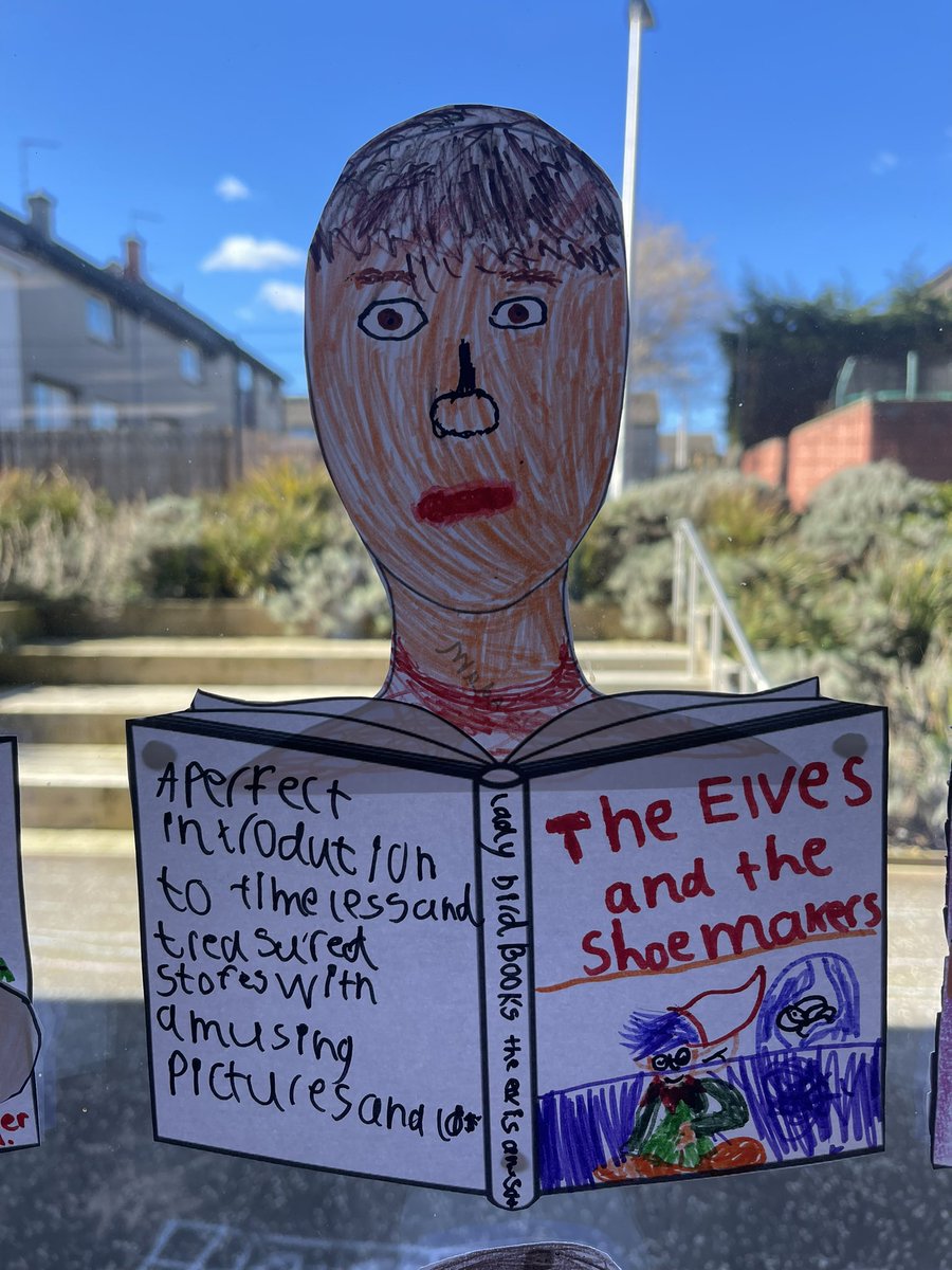 Ellie Louise tweet media