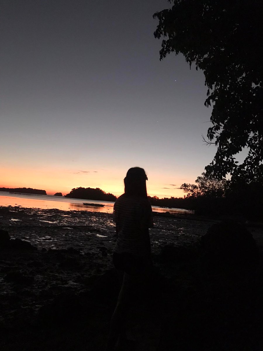 CatalunaMeryl's tweet photo. 🫶🏻🌇
#sunset https://t.co/RNqyG3YrXu