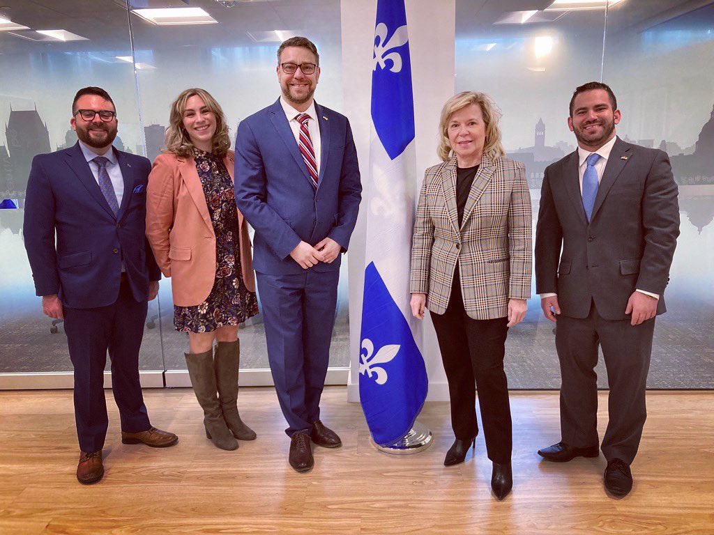 Québec à Washington (@QcWashington) on Twitter photo 2023-03-10 13:32:46 ⚜️🇺🇸 Première mission dans la capitale américaine de la ministre @MRIF_Quebec @M_Biron - Renforcement des actions diplomatiques et économiques entre le Québec et les États-Unis d’Amérique. ➡️ quebec.ca/nouvelles/actu… #QcUS #QuébecDC #DiploQc ⚜️🇺🇸 Première mission dans la capitale américaine de la ministre @MRIF_Quebec @M_Biron - Renforcement des actions diplomatiques et économiques entre le Québec et les États-Unis d’Amérique. ➡️ quebec.ca/nouvelles/actu… #QcUS #QuébecDC #DiploQc