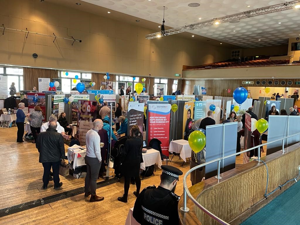 ESHTRecruitment's tweet photo. Our lovely team are at the Bexhill Job &amp; Apprenticeship Fair today, if you are at the event don't forget to pop by and find out about all the opportunities we offer at East Sussex Healthcare @ESHT_CHIC @ESHTNHS https://t.co/n6983gLJQo