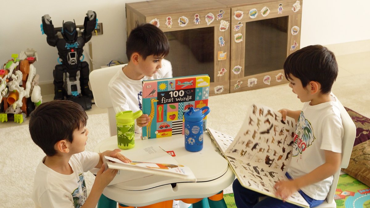 zazbrothers's tweet photo. We don't always play you know π π€ We also love our reading time. What are your favorite books?
#studytimeπ #zazbrothers #kidsstudytime #kidslearning #kidslearningactivities #learningtime #kidsactivities #kidslearningtime #studytime #favoritebooks #forkids #kidstuber #kids https://t.co/CyeEE5WU64
