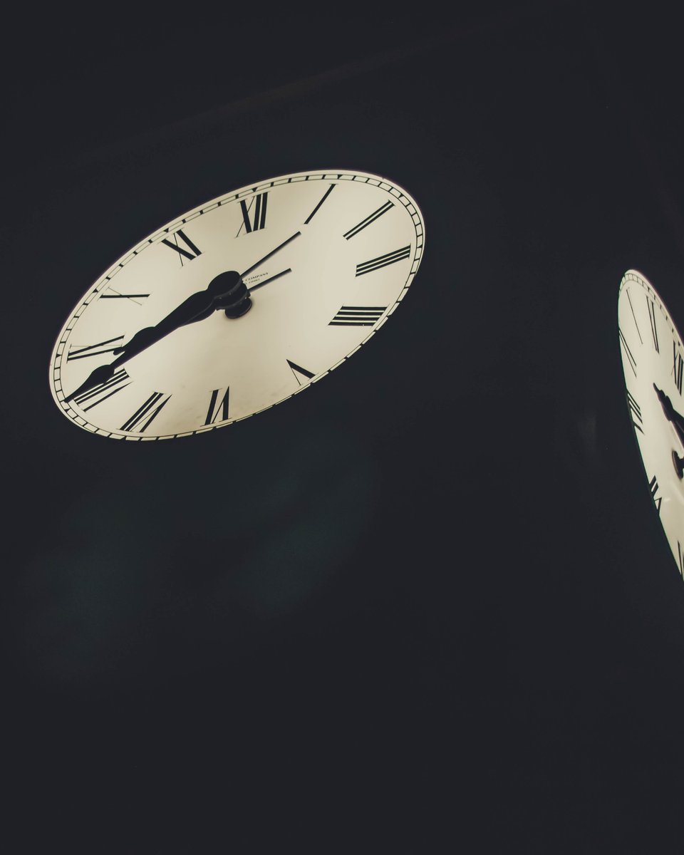 realtygroupkw's tweet photo. Wishing everyone a great weekend!  Don't forget to "spring forward", Daylight Savings Time starts on Sunday! https://t.co/UTMD2pYCWS