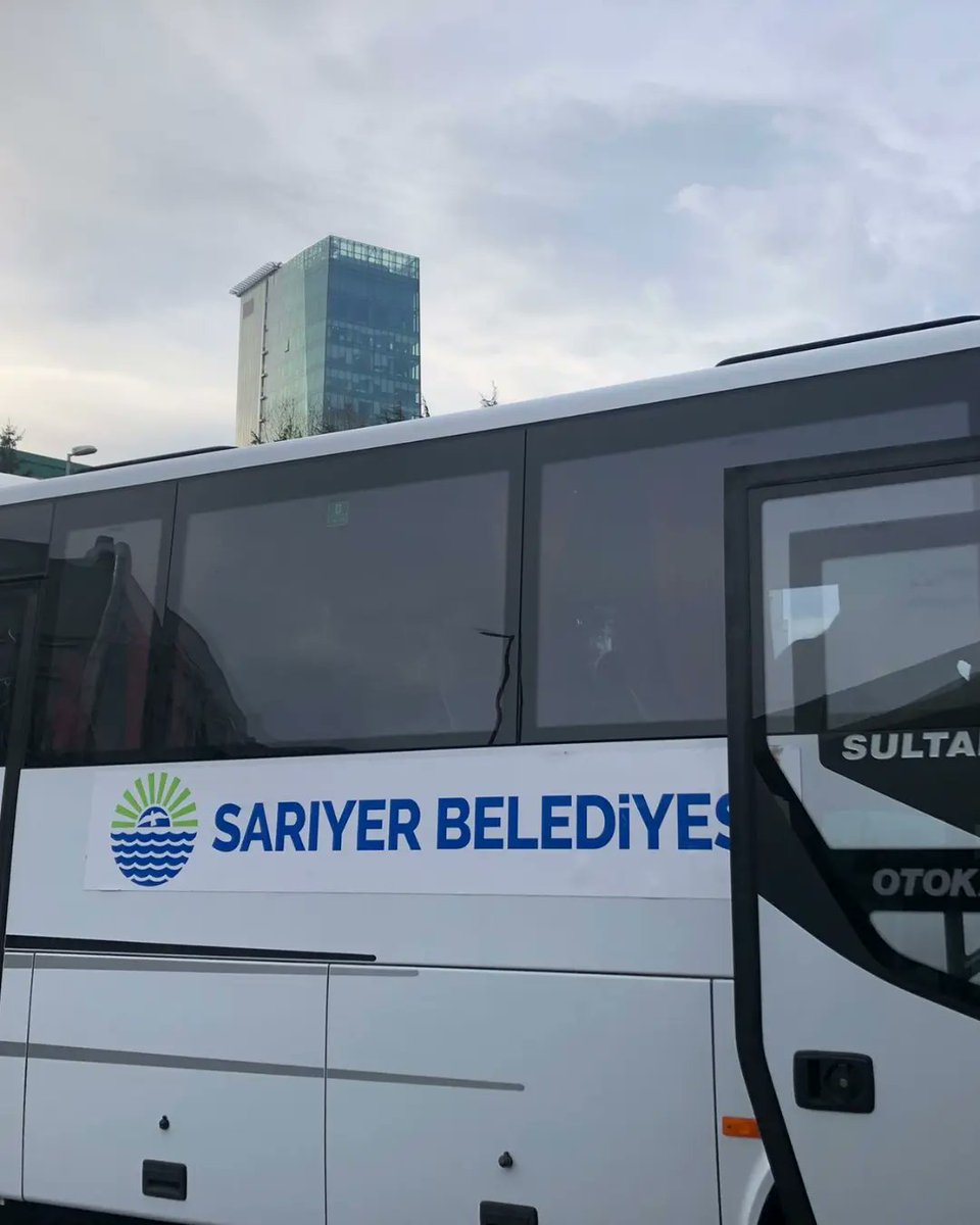 uniDepremK's tweet photo. Gönüllülerimiz ve yardımlarımız deprem bölgesine ulaştı 🙏

Gönüllü olmak ve bilgi almak için profilimizdeki formu doldurabilirsiniz.

Dayanışmamız büyüyor,  sen de aramıza katıl! https://t.co/18VcNyk9pV