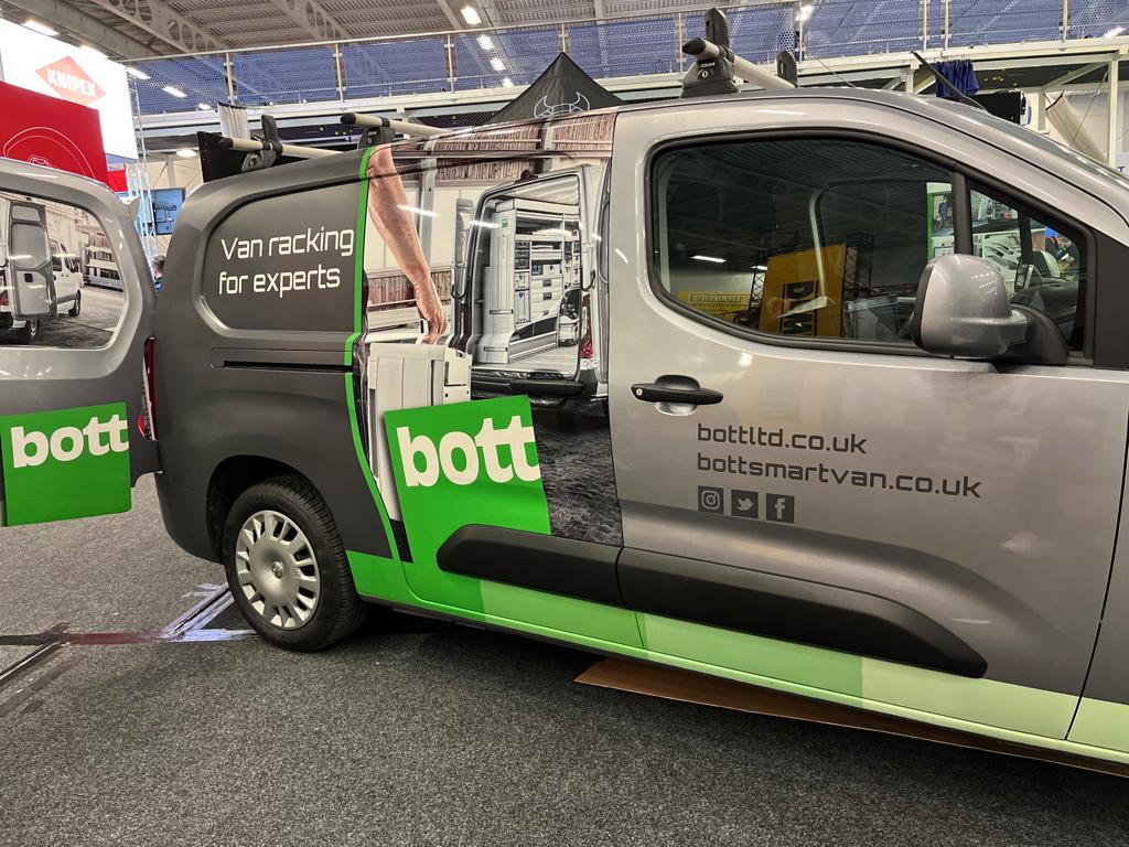 Versatile, Functional and adaptable van racking systems from @bottsmartvan_uk at #Toolfair 👍 Get inside and check it out for yourself!