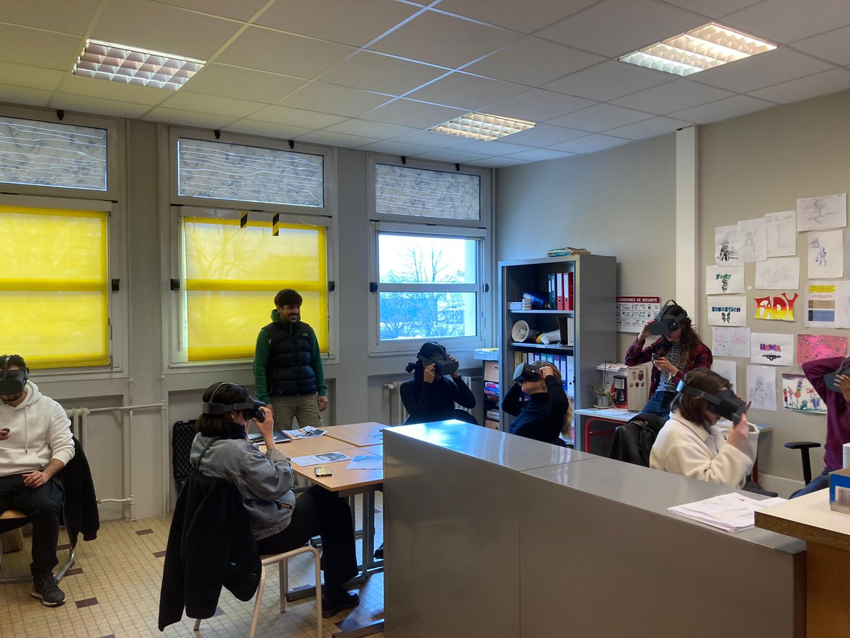 Collège François Villon tweet media