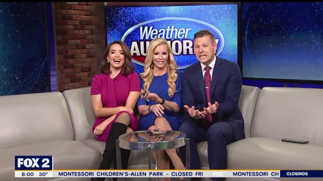 Amy Andrews Fox 2 on Twitter: "Trying to stay warm with my @FOX2News ...