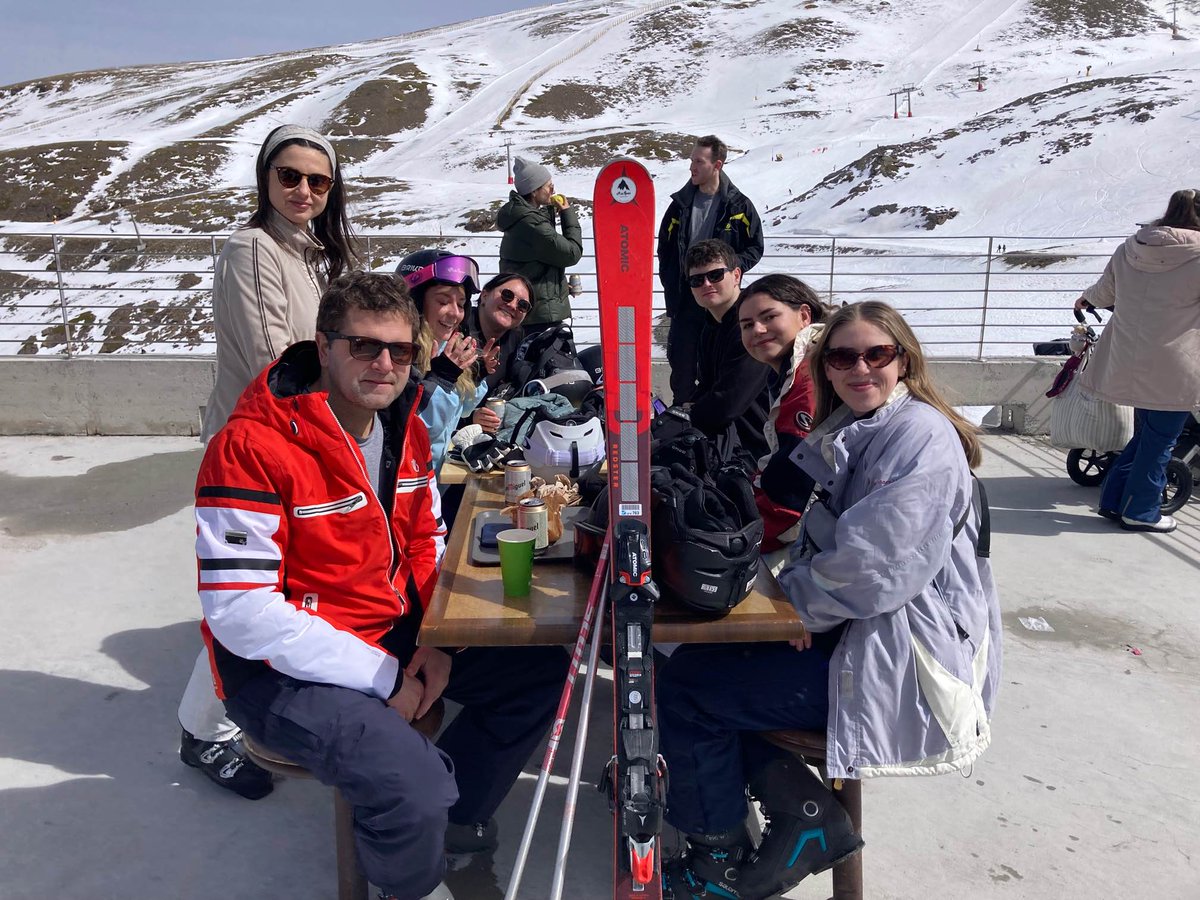 FMTalent's tweet photo. The Freshminds team hit the slopes on our annual FreshSnow trip - don't worry, we'll keep the office warm for you!
#snow #skiing #culture https://t.co/d8M2PFU5Nx