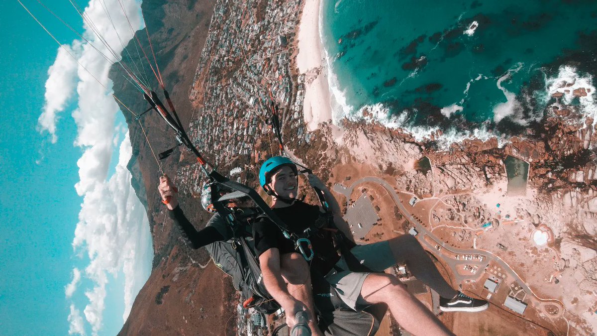 deetzblom's tweet photo. Soaring with eagles 🦅

Skydiving license on hold, but I may have found something a little more wholesome 🪂

@square1paragliding 

#paragliding #paraglider #mountain #lionshead #tablemountain #ocean #beach https://t.co/XxbuvuB1z0