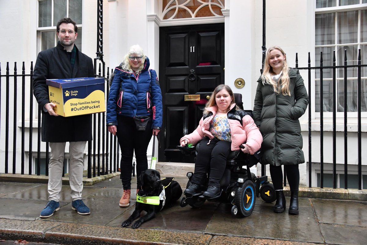 Yesterday, we handed in our #OutOfPocket Open Letter to No 11 Downing Street calling on the <a href="/hmtreasury/">HM Treasury</a> for a small increase in Universal Credit and Child Tax Credit for families with a disabled child.
Families can't be #OutOfPocket any longer.