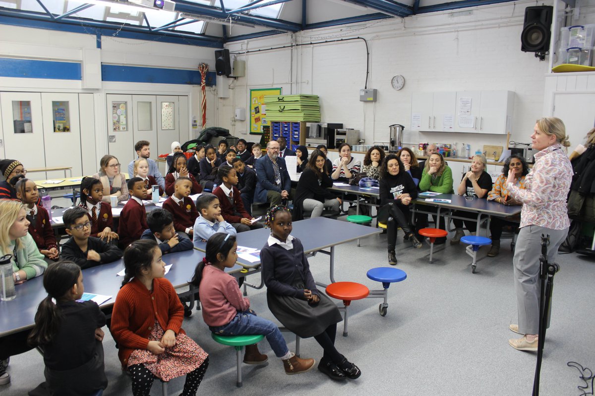 ElizabethSelbySchool tweet media