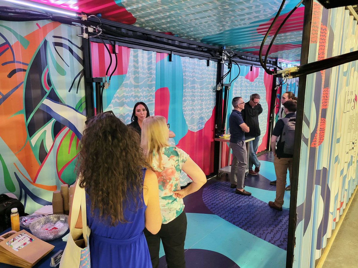 Did you see our Resilience Pod at <a href="/aspenideas/">Aspen Ideas</a>? ☀️ bit.ly/3JxvoQi

Through community events and engagement, the Pod provides new knowledge and climate resilience skills to protect Miami’s most vulnerable communities 🧵👇