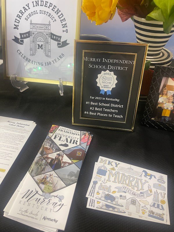 MurraySchools's tweet photo. Excited to speak with future educators today at the @murraystcoehs Teacher Career Fair! Stop by and visit us today and learn about our district! #murrayschools https://t.co/q47eTSUvZt