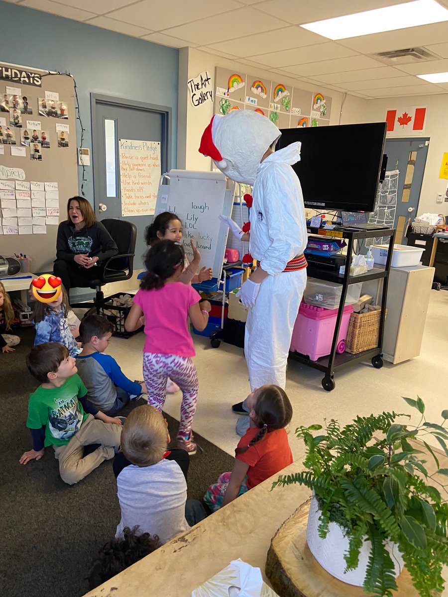 Mrs. Burkhart tweet media